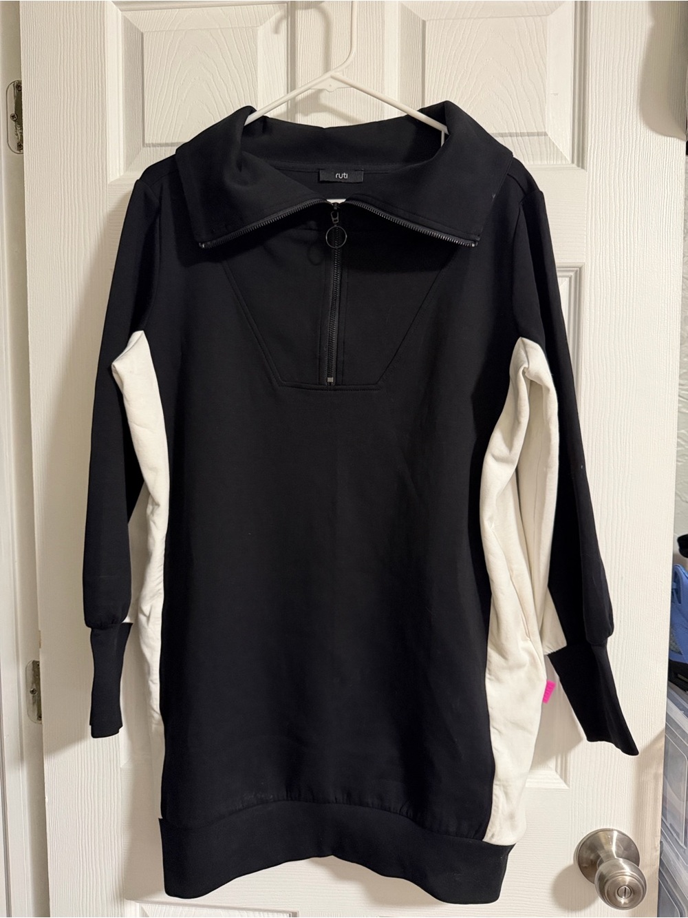 Ruti Black and White Half-Zip Pullover Dress XS/S